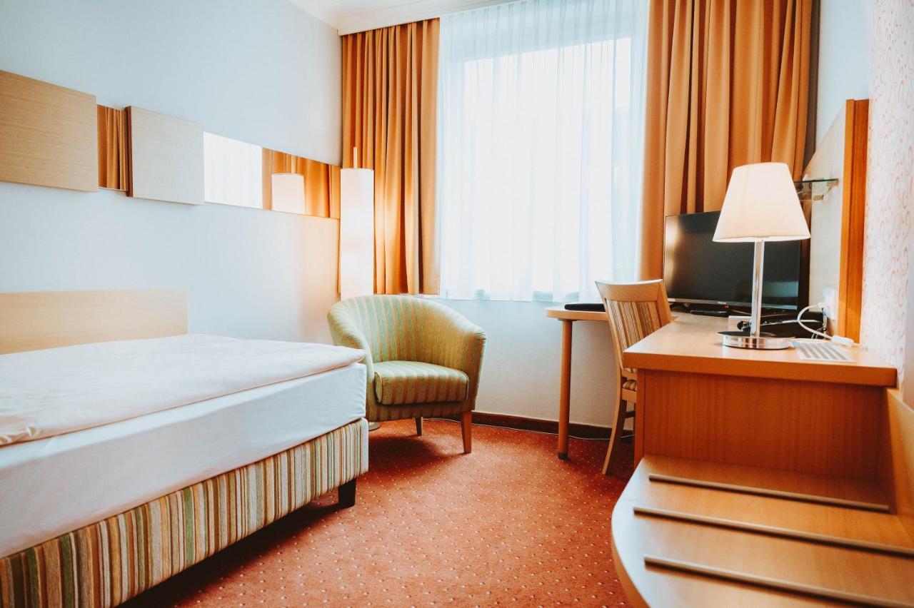 Hotel Bruecklwirt Niklasdorf 외부 사진